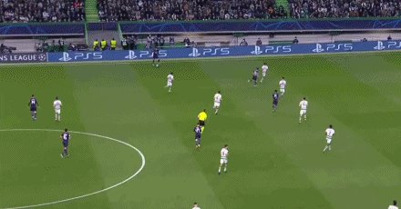 1644958970385051887.gif